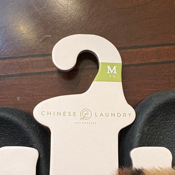 Chinese Laundry Furry Leopard Women's Slippers - Picture 2 of 7